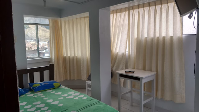 Opinii despre HOSTAL "DHIVINO MAESTRO" în TAMBO - Escuela