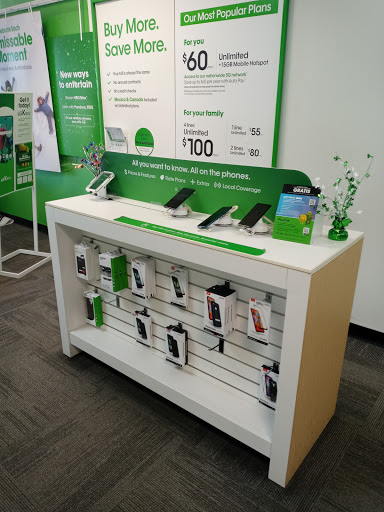 Cell Phone Store «Cricket Wireless Authorized Retailer», reviews and photos, 19337 S Dixie Hwy, Cutler Bay, FL 33157, USA