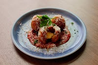 Brewery restaurant コノユビトマレ