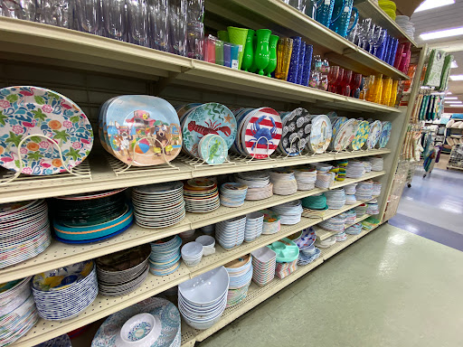 Home Goods Store «Christmas Tree Shops», reviews and photos, 1505 S Washington St, North Attleborough, MA 02760, USA