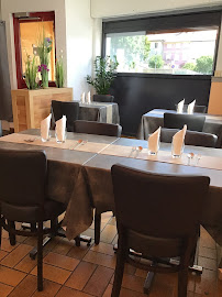 Atmosphère du Restaurant thaï La Rizière Dorée, spécialités thaïlandaises et vietnamiennes à Mulhouse - n°5