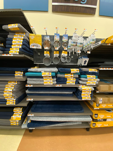 Pet Supply Store «Petco Animal Supplies», reviews and photos, 1412 S Main Chapel Way, Gambrills, MD 21054, USA