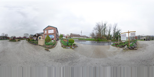 Winery «Lanthier Winery», reviews and photos, 123 Mill St, Madison, IN 47250, USA