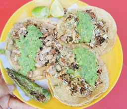 Tacos Tránsito photo