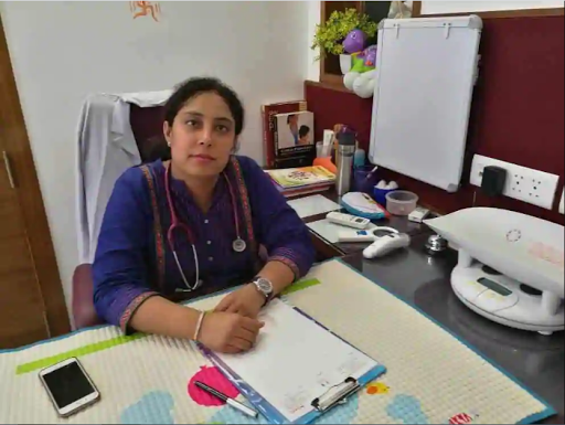 Dr Ena Chopra Kohli, Paediatrician in Pitampura, Child Specialist, Best Pediatrician, Child Specialist in North Delhi