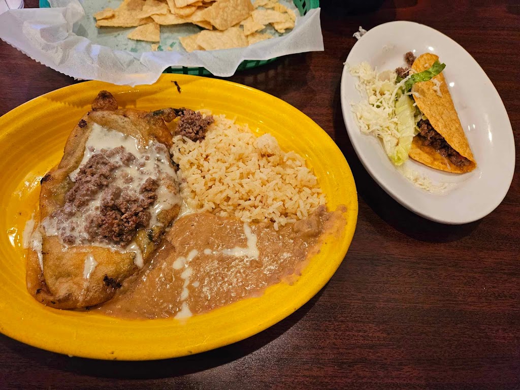 Arandas Mexican Restaurant 40601