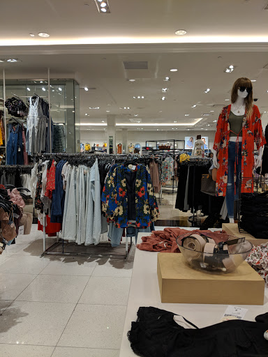 Clothing Store «Forever 21», reviews and photos, 1025 Brea Mall Dr, Brea, CA 92821, USA