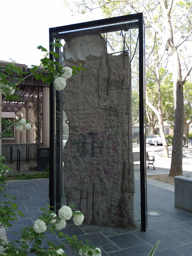 Historical Landmark «Berlin Wall», reviews and photos, 585 Franklin St, Mountain View, CA 94041, USA