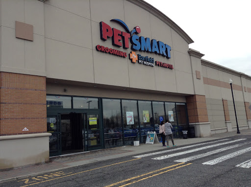 Pet Supply Store «PetSmart», reviews and photos, 400 Mill Creek Dr, Secaucus, NJ 07094, USA