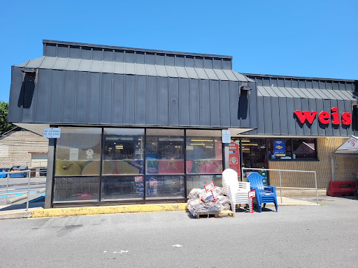Supermarket «Weis Markets», reviews and photos, 235 Main St, Catawissa, PA 17820, USA