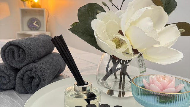 IRIS Remedial&Thai massage