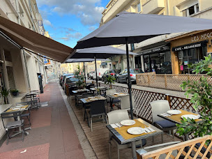 Photo n°60 de Afandina à Tours ()
