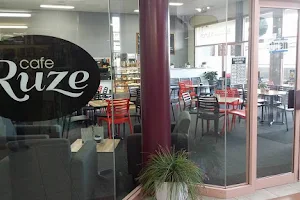 Cafe Ruze image