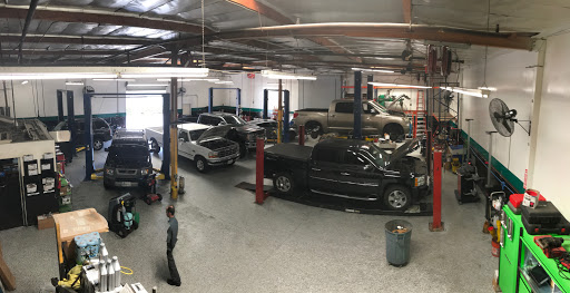 Auto Repair Shop «Savi Ranch Automotive», reviews and photos, 22945 Savi Ranch Pkwy, Yorba Linda, CA 92887, USA