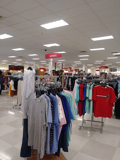 Department Store «T.J. Maxx & HomeGoods», reviews and photos, 103 S Mt Juliet Rd #610, Mt Juliet, TN 37122, USA