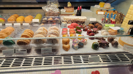 Shopping Mall «Avalon», reviews and photos, 2200 1st St, Alpharetta, GA 30009, USA