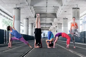 Yogaholics United image