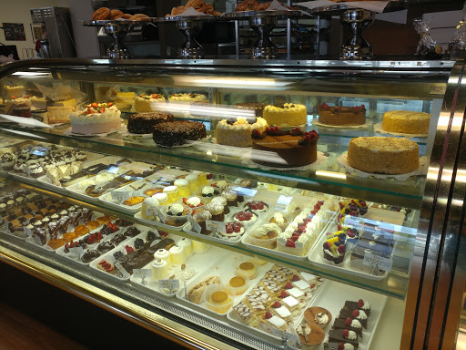 Pastry Shop «Au Peche Mignon», reviews and photos, 1415 Timberlane Rd, Tallahassee, FL 32312, USA