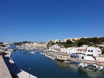 Sundari Centre d'estètica i benestar Passeig de Sant Nicolau, 1 baixos, 07760 Ciutadella de Menorca, Illes Balears, España