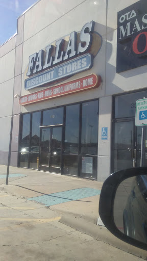 Discount Store «Fallas Paredes Discount Stores», reviews and photos, 3554 W Airport Fwy, Irving, TX 75062, USA