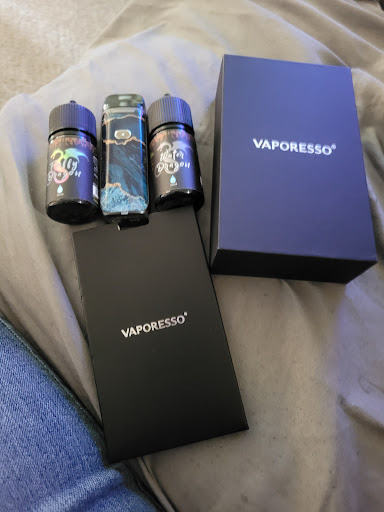 Vaporizer Store «Smoke & Vape Shop», reviews and photos, 521 E Michigan Ave, Saline, MI 48176, USA