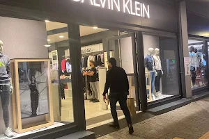 Calvin Klein Outlet image
