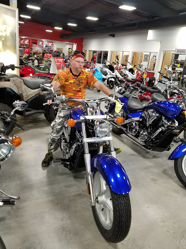 Motorcycle Dealer «RC Hill Honda Powersports», reviews and photos, 560 S Woodland Blvd, DeLand, FL 32720, USA