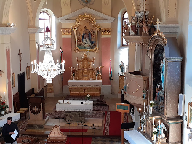 Felsőcsatári Szent Miklós templom - Templom