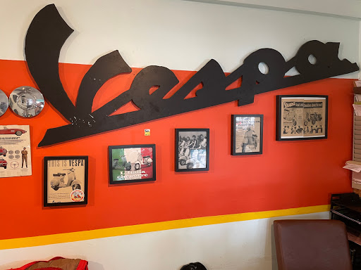 Scooter Rental Service «Vespa Clearwater», reviews and photos, 614 S Missouri Ave, Clearwater, FL 33756, USA