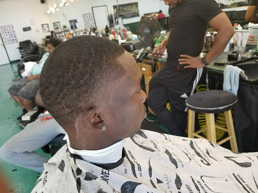 Barber Shop «Bess Cuts Barber Shop», reviews and photos, 4604 W Market St # 108, Greensboro, NC 27407, USA