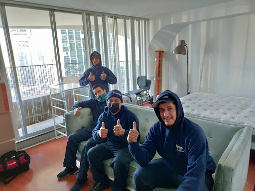 Moving Company «The Professionals Moving Specialists», reviews and photos, 3918 N Western Ave, Chicago, IL 60618, USA
