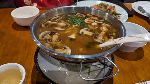 Mai Thai Restaurant image