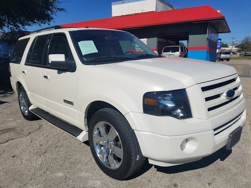 Used Car Dealer «D G Auto Sales», reviews and photos, 3710 Airport Blvd, Austin, TX 78722, USA