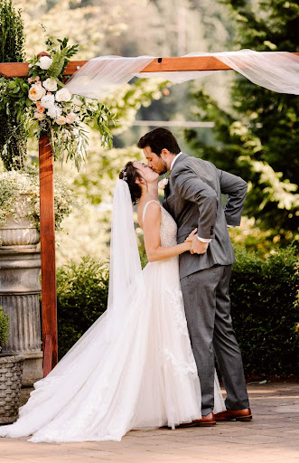 Wedding Venue «Green Gates At Flowing Lake», reviews and photos, 4919 175th Ave SE, Snohomish, WA 98290, USA