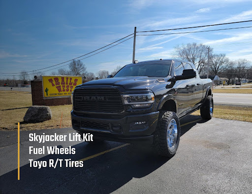 Truck Accessories Store «Trails West», reviews and photos, 12290 National Rd SW, Pataskala, OH 43062, USA