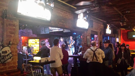 Bar & Grill «KJ Farrells Bar and Grill», reviews and photos, 242 Pettit Ave, Bellmore, NY 11710, USA