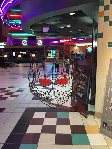 Movie Theater «Regal Cinemas Town Center 16 & RPX», reviews and photos, 2795 Town Center Dr, Kennesaw, GA 30144, USA