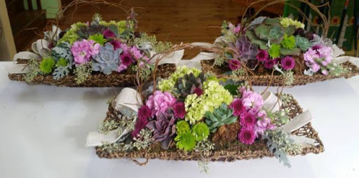 Garden Center «Town & Country Nurseries», reviews and photos, 1036 Saybrook Rd, Haddam, CT 06438, USA