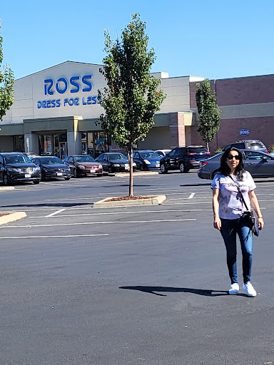 Clothing Store «Ross Dress for Less», reviews and photos, 1299 Colusa Ave, Yuba City, CA 95991, USA