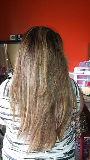 Hair Salon «Ross Hair Salon», reviews and photos, 2114 Interstate 35 Frontage Rd, San Antonio, TX 78208, USA