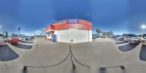 Used Car Dealer «Mike And Rods Auto Sales», reviews and photos, 515 Grandview Ave, Muscatine, IA 52761, USA