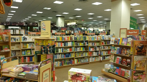 Book Store «Barnes & Noble», reviews and photos, 7707 Bluebonnet Blvd, Baton Rouge, LA 70810, USA
