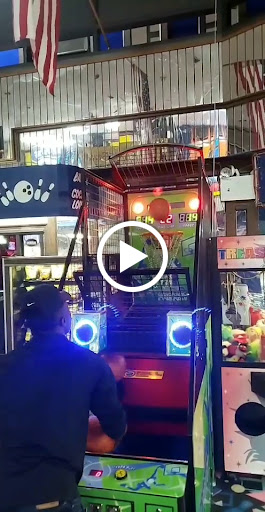 Bowling Alley «Gun Post Lanes», reviews and photos, 1215 E Gun Hill Rd, Bronx, NY 10469, USA