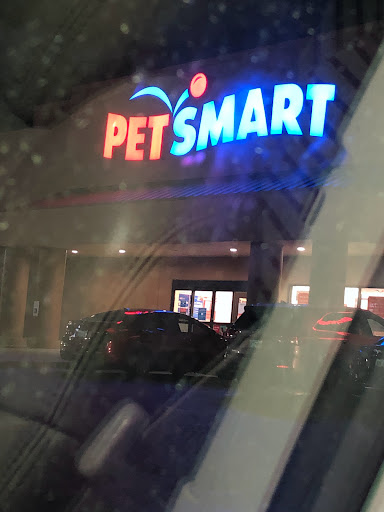 Pet Supply Store «PetSmart», reviews and photos, 5418 E 41st St, Tulsa, OK 74135, USA