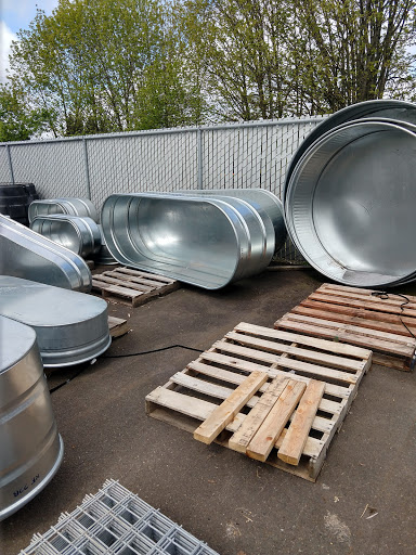 Animal Feed Store «Wilco Farm Store», reviews and photos, 734 McClaine St, Silverton, OR 97381, USA