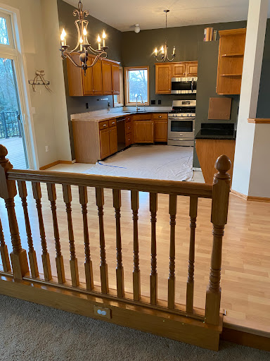 Roofing Contractor «Iron River Construction», reviews and photos, 586 Bavaria Ln, Chaska, MN 55318, USA