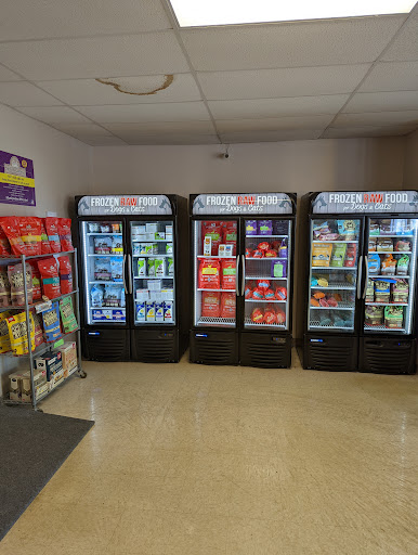 Pet Supply Store «Happy Tails Pet Supply Outlet», reviews and photos, 7342 Broad St, Brooksville, FL 34601, USA