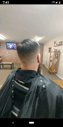 Barber Shop «Tonys Barber Shop», reviews and photos, 300 Pine St, Normal, IL 61761, USA