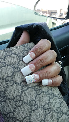 Beauty Salon «Lush Salon & Nail Spa», reviews and photos, 24225 Chagrin Blvd, Beachwood, OH 44122, USA