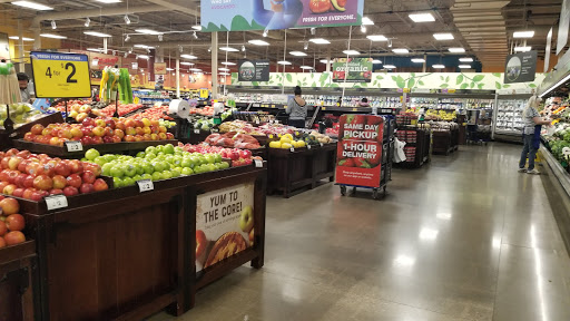 Supermarket «Giant Eagle Supermarket», reviews and photos, 873 Refugee Rd, Pickerington, OH 43147, USA